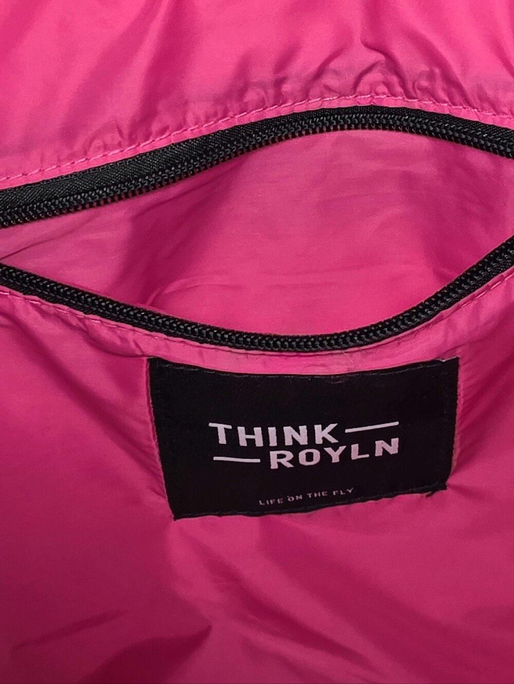 Think Royln Life On The Fly Puffy Tote Bag Large Green Pink, No Shoulder Strap - Picture 12 of 16